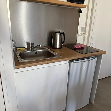 Le Dupe Lägenhetshotell 3*