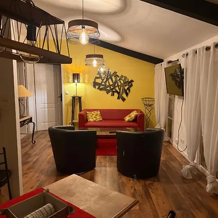 Le Dupe Hotel apartamentowy Brissac-Quince